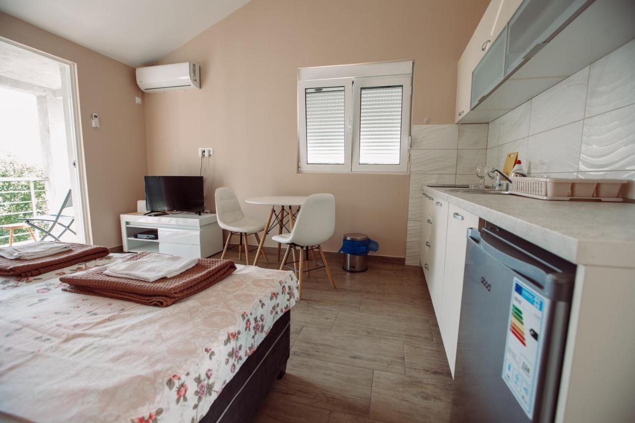 Apartmani Peko Котор Екстериор снимка